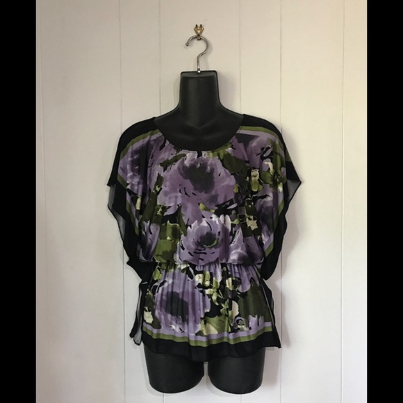 IZ BYER Romantic Handkerchief Blouse - Picture 2 of 4